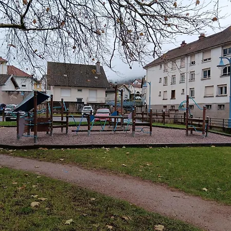 2 Chambres, Max 6 Pers, Proche Des Stations, Centre-ville - Fr-1-589-666 شقة *